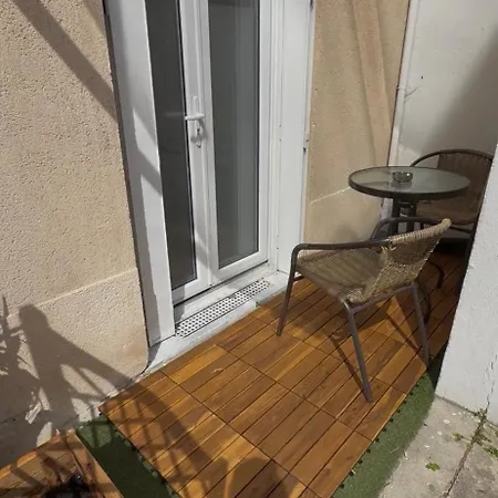 Cosy House A 9 Mins Rer A Et 35 Mins De Paris Апартаменты *